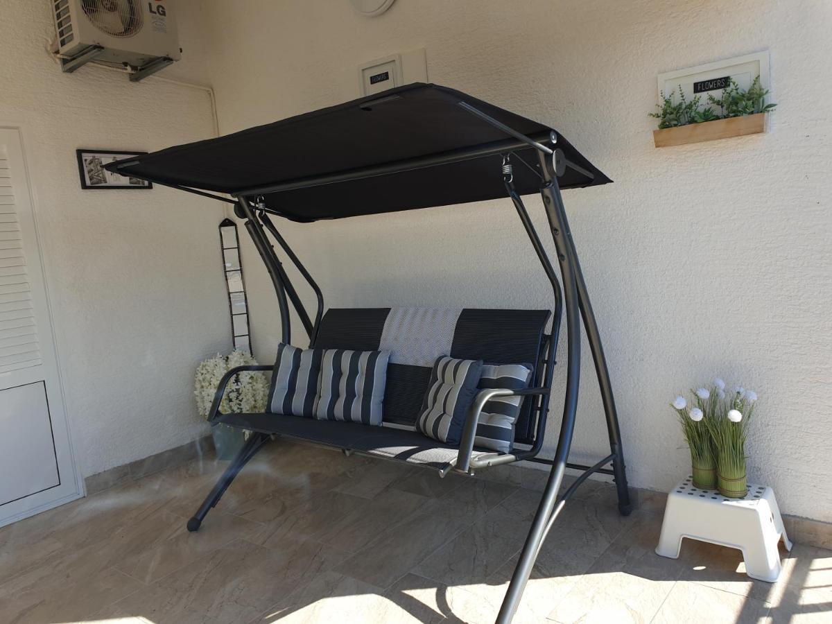Apartman Anabella Rovanjska Exterior foto
